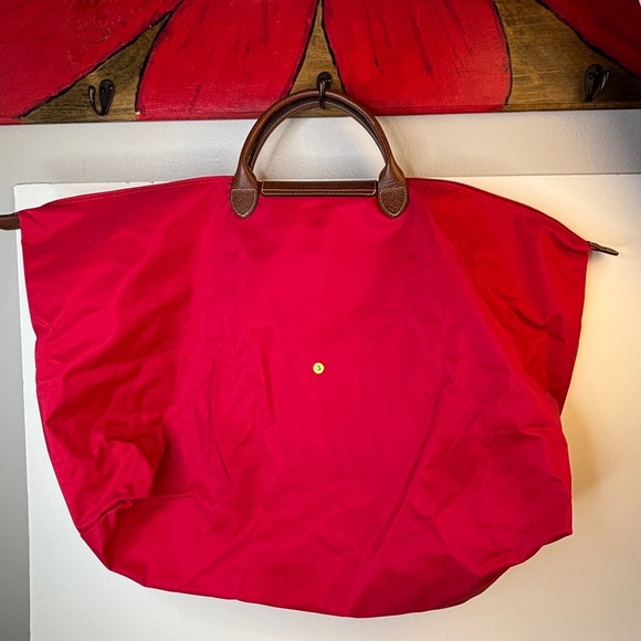Longchamp Le Pilage XL Red Tote Bag with Brown Leather Accents LIKE NEW!!! - Picture 3 of 12
